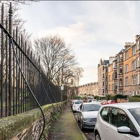 דירות אדינבורו Holyrood Park: Lush & Arty 2 Double Bed Flat מראה חיצוני תמונה