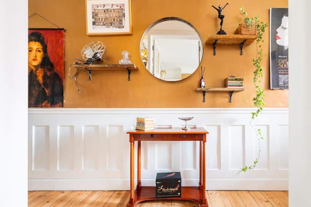 דירות אדינבורו Holyrood Park: Lush & Arty 2 Double Bed Flat מראה חיצוני תמונה